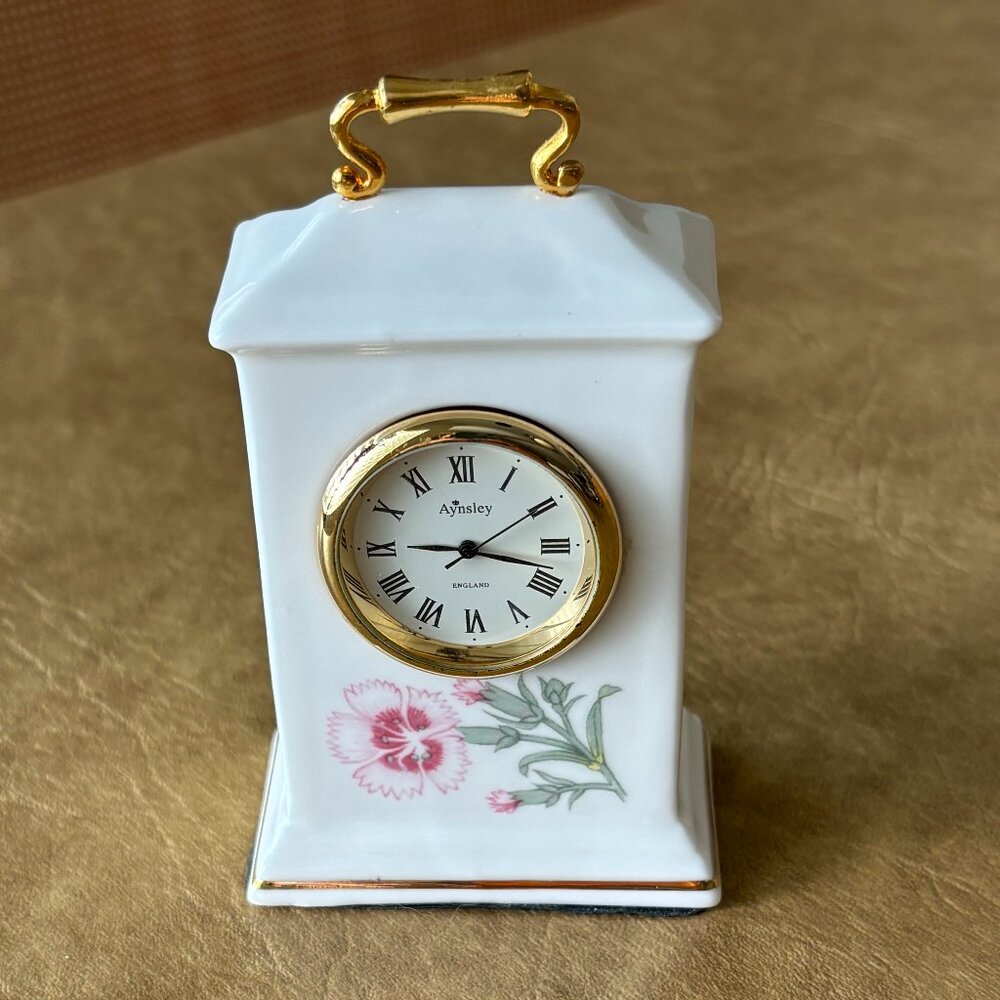 British- Made Aynsley Tudor floral fine bone china small ceramic clock - Picture 1 of 9